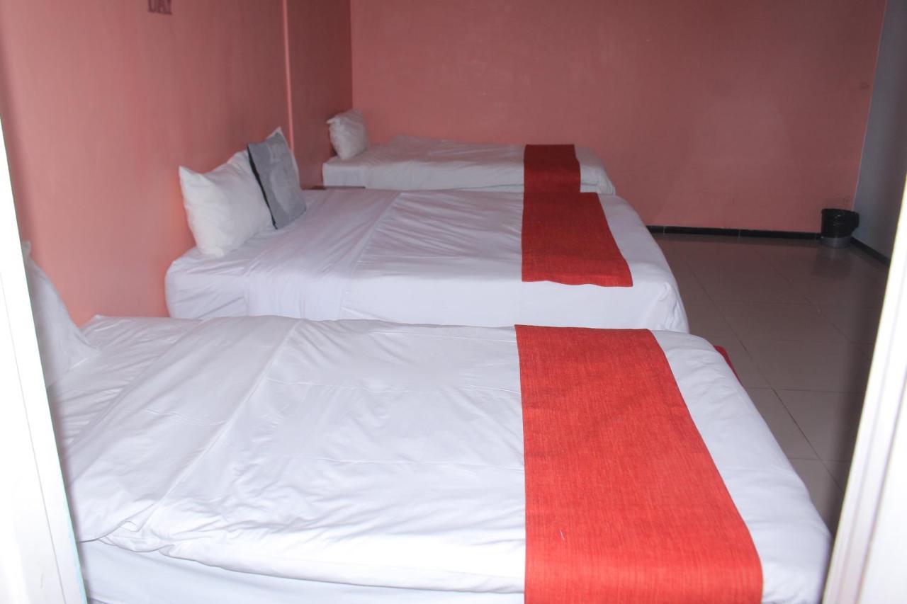 Global Guest House Kasane Ngoại thất bức ảnh