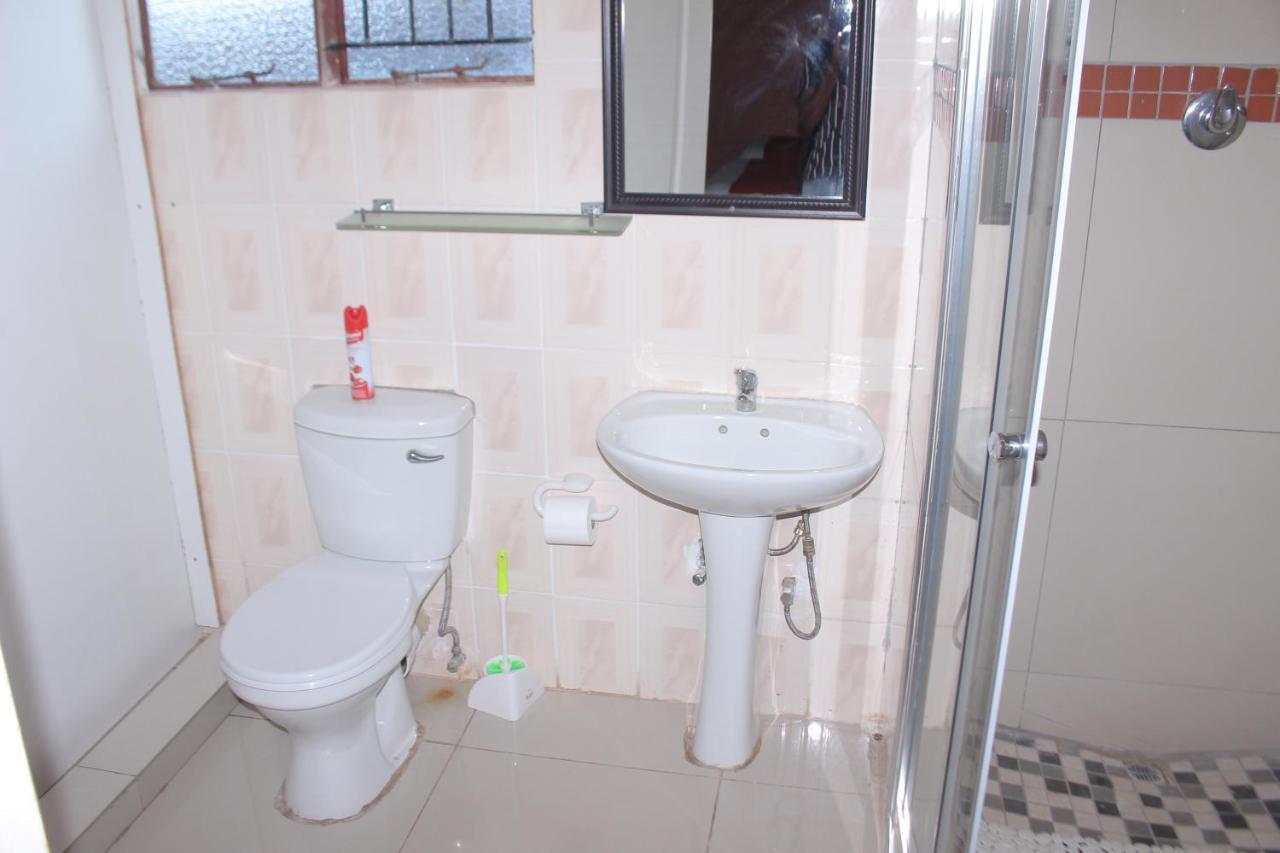 Global Guest House Kasane Ngoại thất bức ảnh