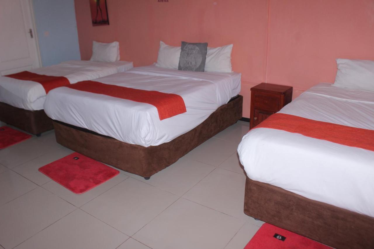 Global Guest House Kasane Ngoại thất bức ảnh