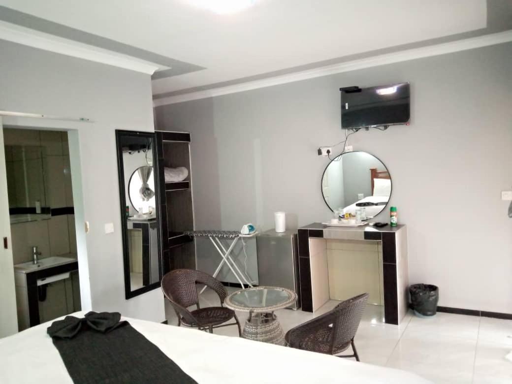 Global Guest House Kasane Ngoại thất bức ảnh