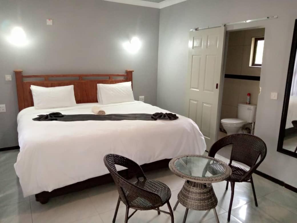 Global Guest House Kasane Ngoại thất bức ảnh